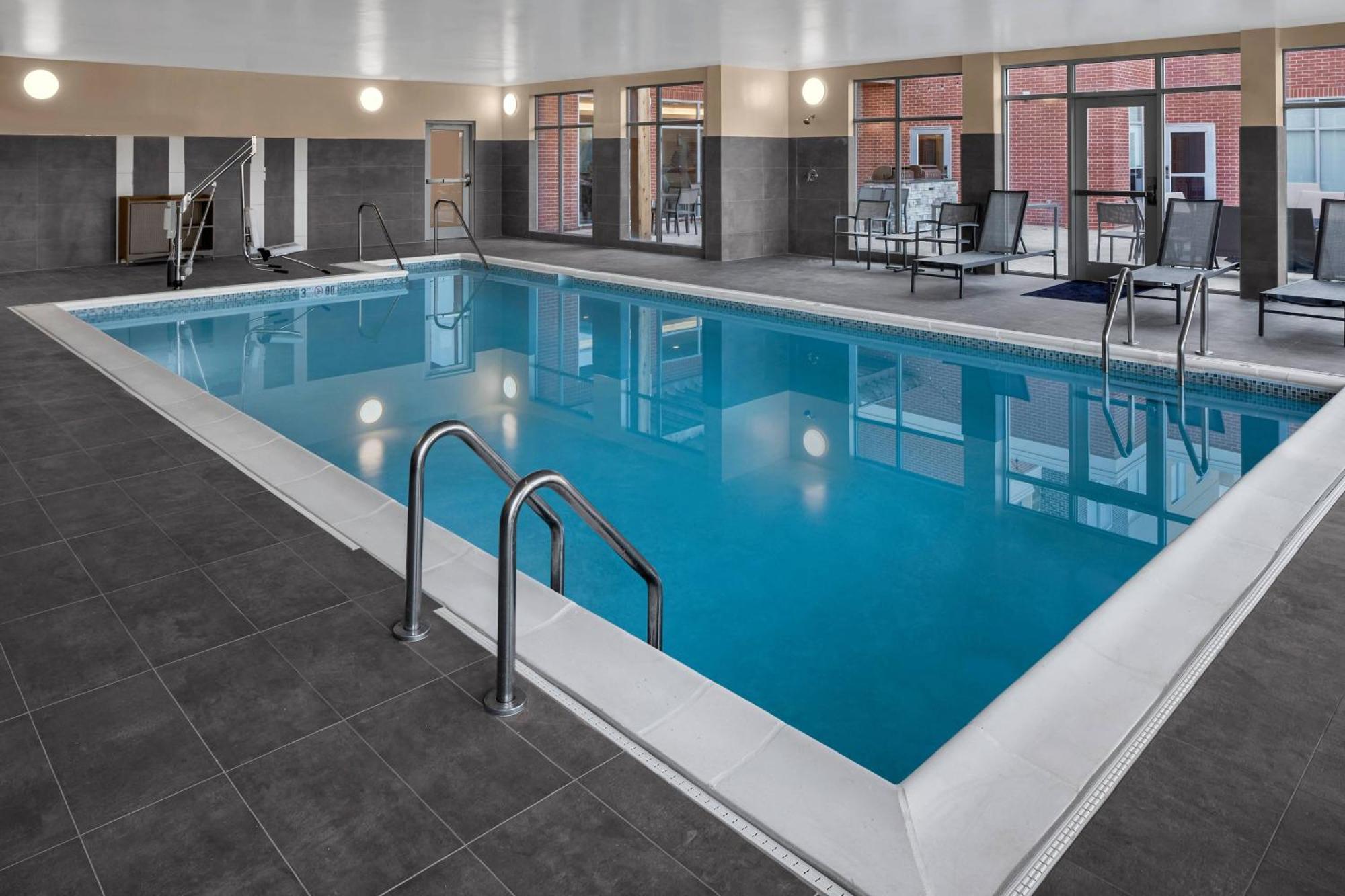 Residence Inn Richmond Midtown/Glenside Dumbarton Bagian luar foto